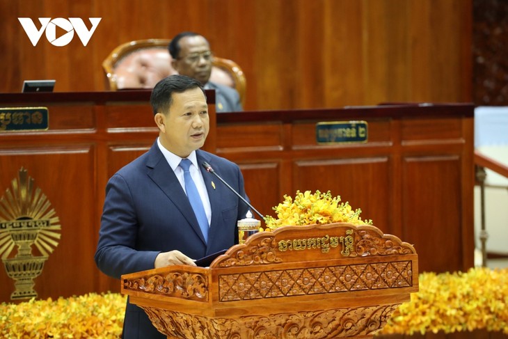 นายกรัฐมนตรีคนใหม่ของกัมพูชาชี้ชัดถึง 6 ประเด็นหลักในการบริหารประเทศ - ảnh 1