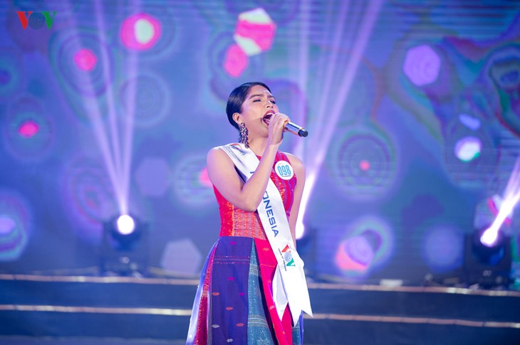 Toàn cảnh đêm bán kết đa sắc màu cuộc thi “Tiếng hát ASEAN+3” năm 2019 - ảnh 10
