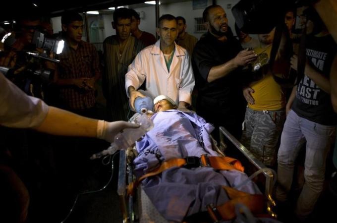 Israeli air strike hits Gaza - ảnh 1