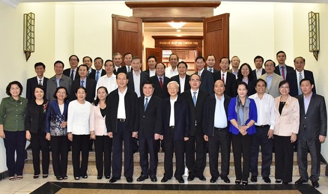 Party leader works with Ho Chi Minh City’s Party Committee - ảnh 1