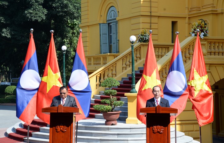Lao Party leader, President concludes official visit to Vietnam - ảnh 1