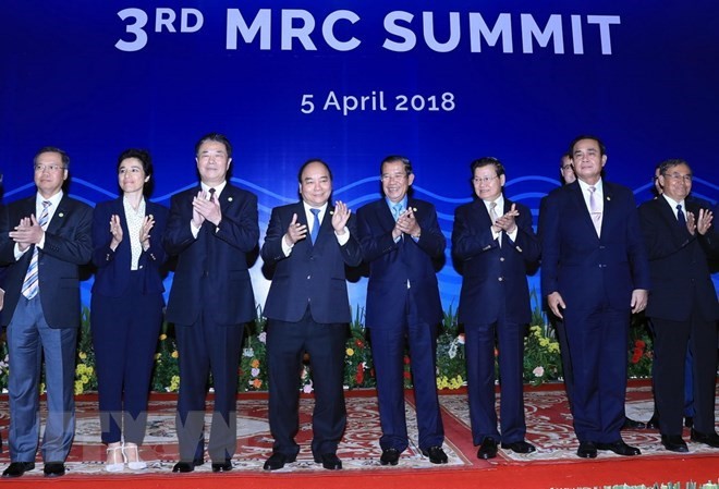 PM attends third Mekong River Commission Summit - ảnh 1
