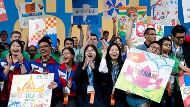 Vietnamese students win prizes at int’l science contest in US - ảnh 1