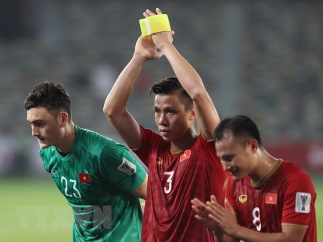 Foreign media praise Vietnam’s performance against Iraq - ảnh 1