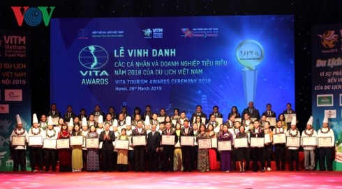 Top Vietnamese travel agents honored - ảnh 1