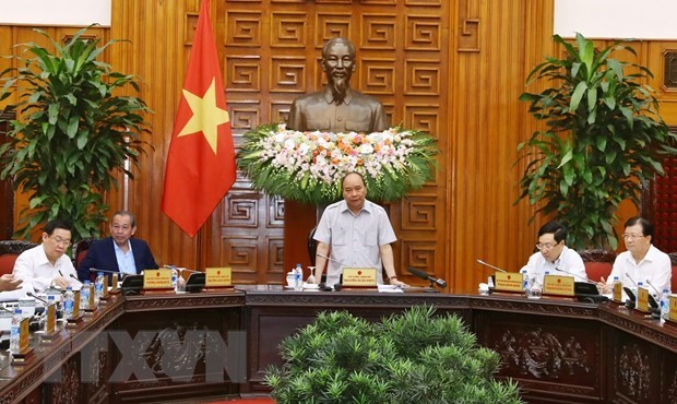 Cabinet members discuss BT projects, law on planning - ảnh 1