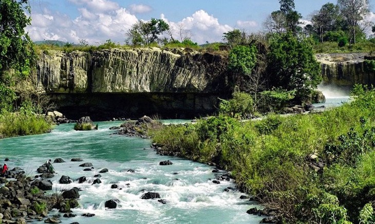 UNESCO experts evaluate Krong No volcanic park - ảnh 1