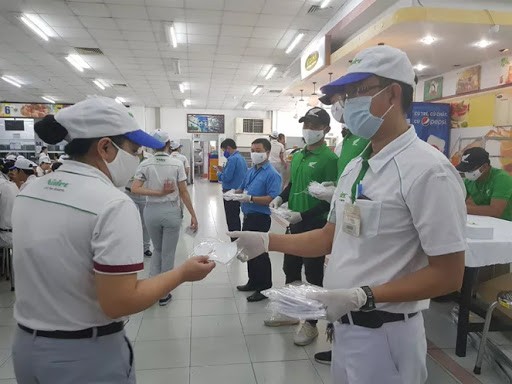Trade Union calls for supporting workers amid Covid-19 outbreak - ảnh 1