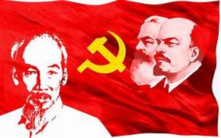 Vietnamese Party, people persist with Marxism-Leninism, Ho Chi Minh Thought - ảnh 1