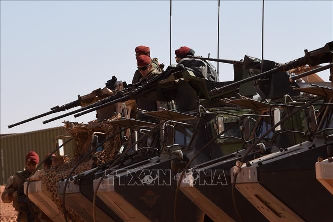 Libya's Presidential Council, UN envoy discuss mercenaries' withdrawal plan - ảnh 1