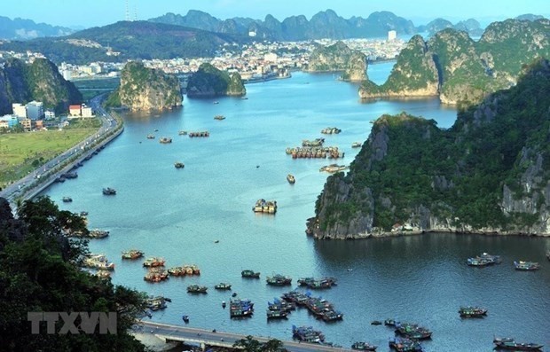 Ha Long Bay, Cu Chi Tunnels among ten adventurous tourism places in Southeast Asia - ảnh 1