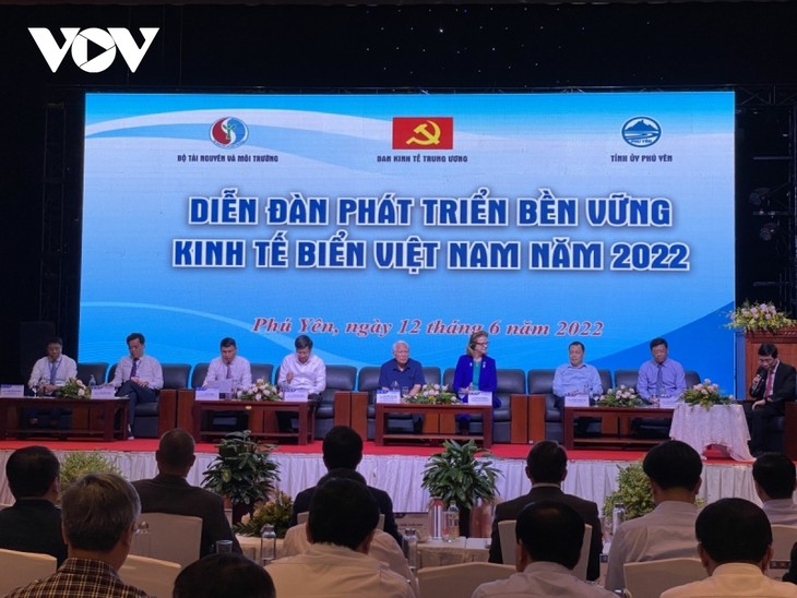 Vietnam’s marine economy boosted in harmony with environment - ảnh 1