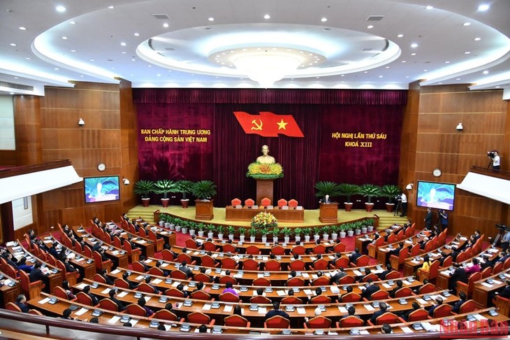 Important national issues debated at Party Central Committee’s plenum - ảnh 1