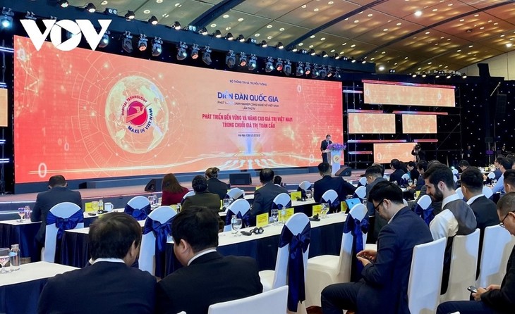 National Forum on digital technology enterprises opens - ảnh 1