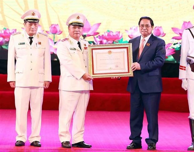 Economic security contributes to building an independent and self-reliant economy: PM - ảnh 1