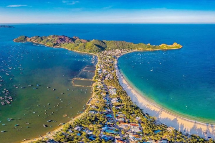 Vietnam aims at sustainable marine economy - ảnh 2