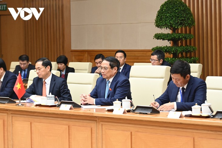 Prime Minister urges to promote Vietnam-Mongolia Inter-government Committee mechanism to boost ties - ảnh 2