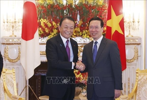 President Vo Van Thuong hosts leaders of Japanese parties, parliamentarians - ảnh 1