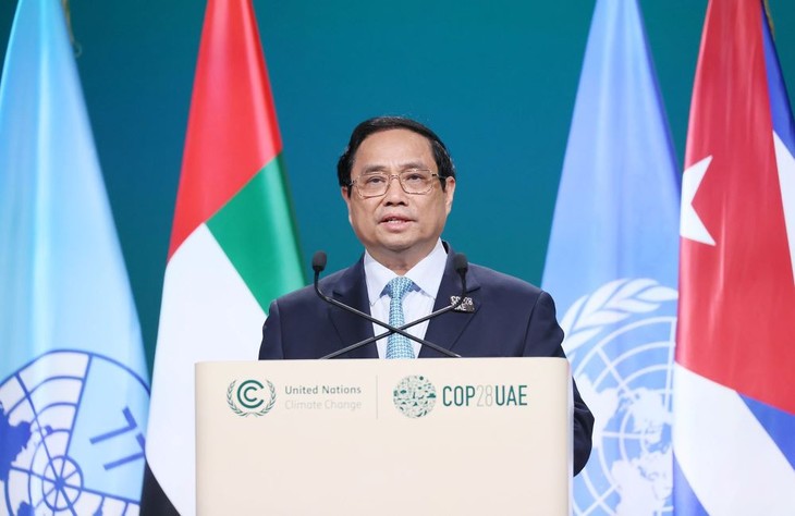 Vietnam works closely with other countries to promote climate change response - ảnh 1