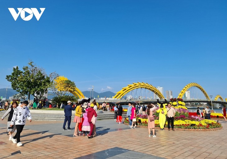 Tourism campaign to bring more sunseekers to Da Nang - ảnh 1