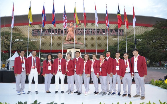 Quốc kỳ Việt Nam tung bay tại ASEAN Para Games 2022 - ảnh 1