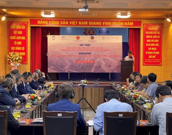 Hợp tác giữa các doanh nghiệp Séc và Việt Nam trong công nghệ khai khoáng - ảnh 1