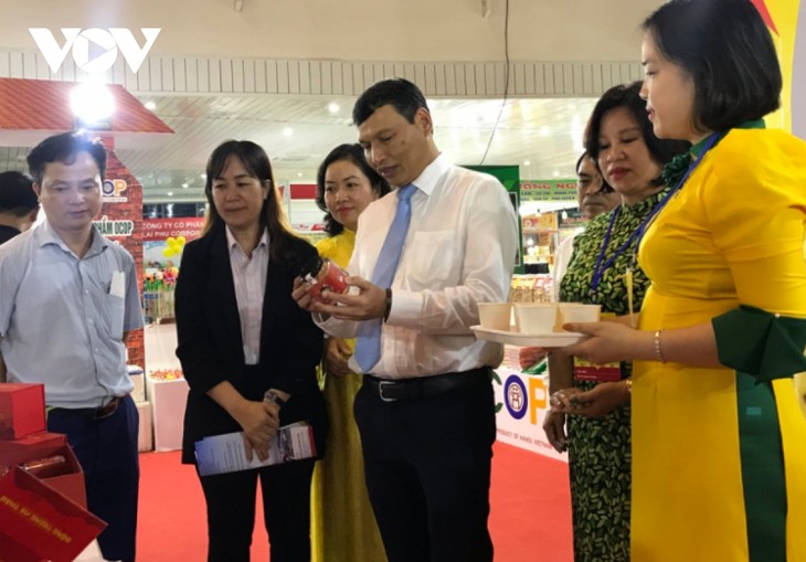 150 gian hàng tham gia Hội chợ hàng Việt - Đà Nẵng 2022 - ảnh 1