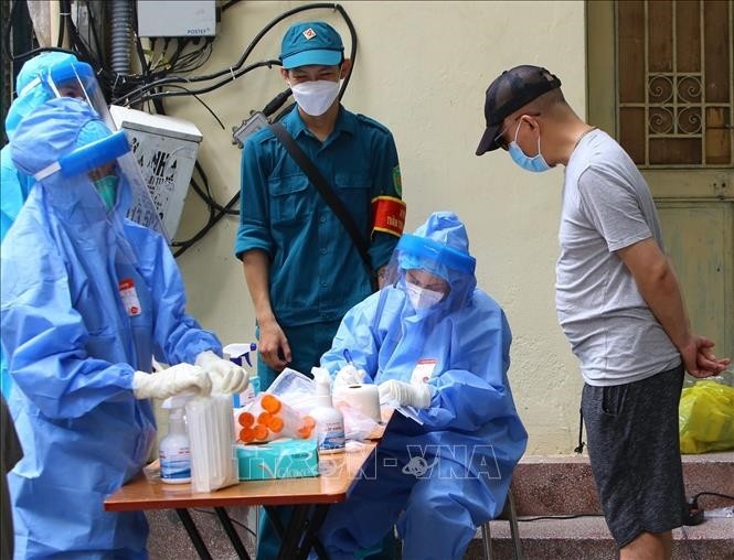 Ngày 25/10, Việt Nam ghi nhận hơn 500 ca mắc COVID-19 mới - ảnh 1