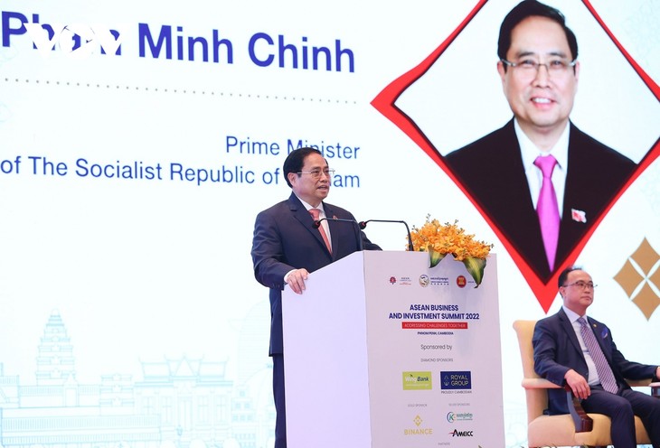  Thủ tướng Phạm Minh Chính phát biểu tại Hội nghị thượng đỉnh kinh doanh và đầu tư ASEAN - ảnh 1