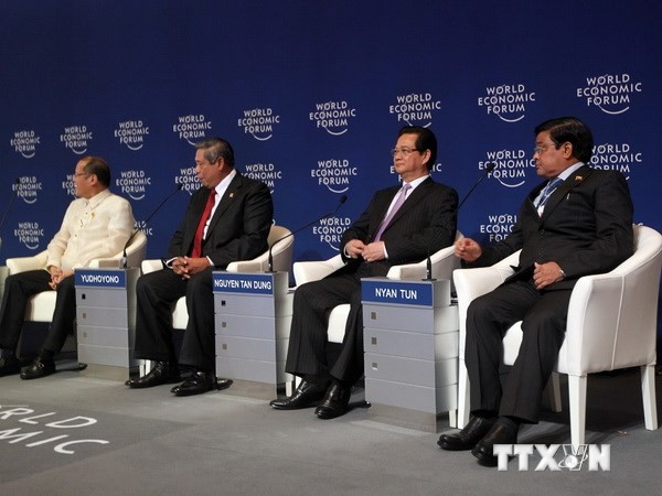 Press briefing on PM Nguyen Tan Dung’s activities at  WEF 2014 - ảnh 1