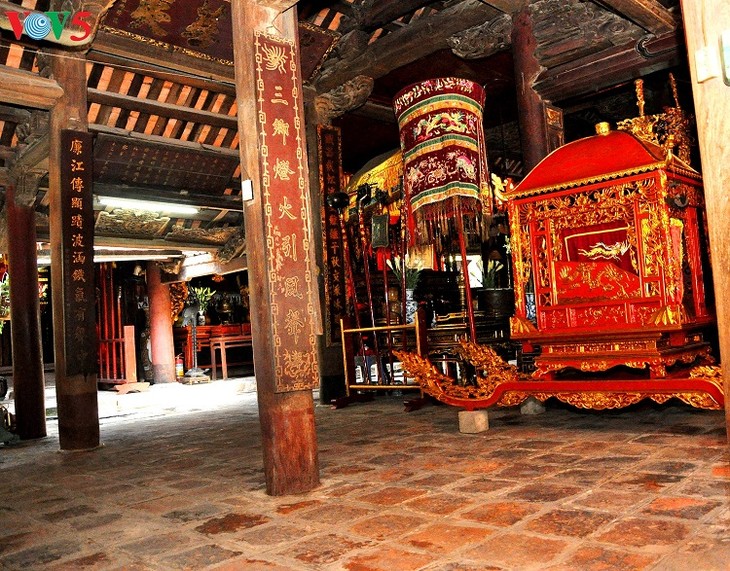 Chem – a unique temple of Thang Long Royal Citadel - ảnh 8