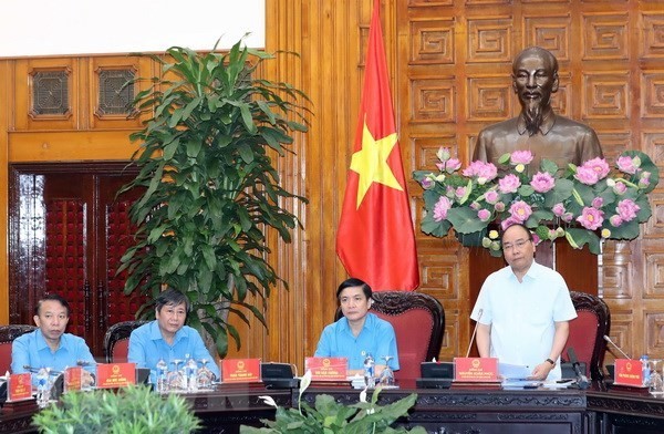 PM urges trade unions to work towards housing for workers - ảnh 1