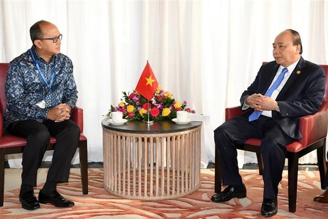 Vietnamese PM meets Cambodian PM, Chairman of Indonesian KADIN - ảnh 2