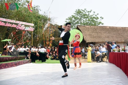 Ethnic Minority Cultural Festival 2019 opens in Hanoi - ảnh 1
