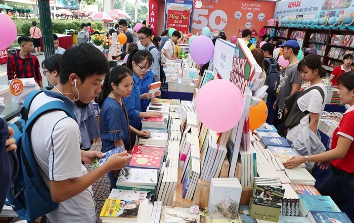 Young Vietnamese eager to read more - ảnh 1