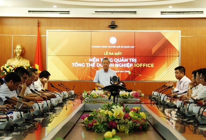 1Office Business-governance digital platform launched in Hanoi - ảnh 1