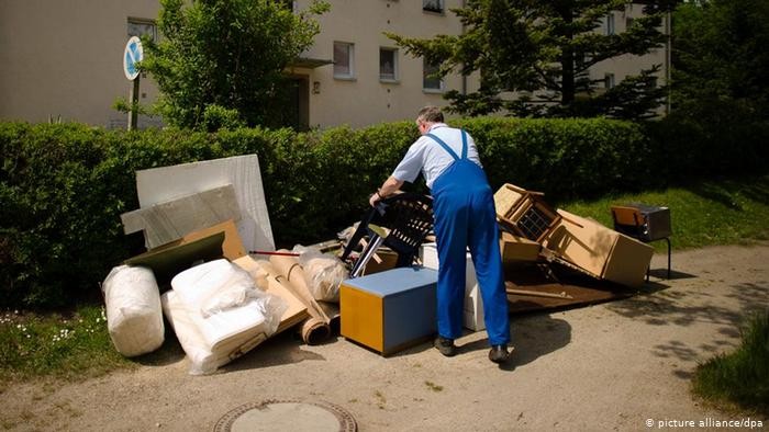 How do German people separate their garbage? - ảnh 7