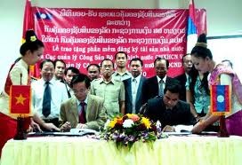 Impulsar cooperación entre las provincias fronterizas de Vietnam y Laos - ảnh 2