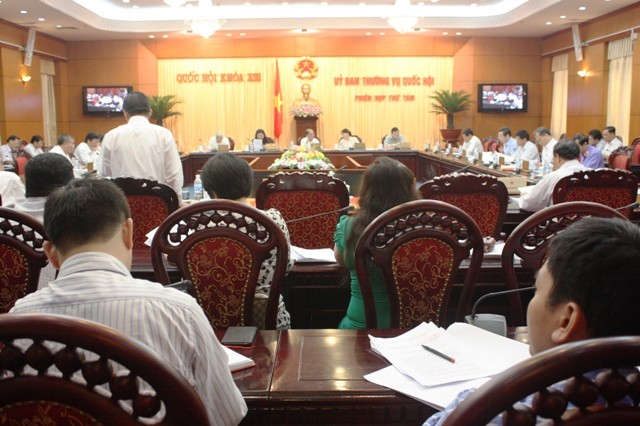 Inauguran octava reunión del Comité Permanente del Parlamento vietnamita - ảnh 1