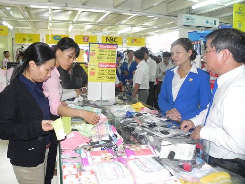 Vietnam honra a empresas de venta al por menor 2012 - ảnh 1