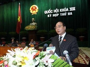 Vietnam está decidido a desarrollar de modo estable y sostenible la economía - ảnh 1