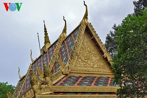 La arquitectura única de las pagodas Khmer   - ảnh 4