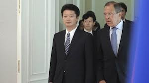Japón y Rusia acordaron negociar para resolver disputas territoriales  - ảnh 1
