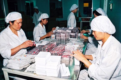 Celebran Foro “Los vietnamitas priorizan el uso de medicamentos nacionales” - ảnh 1