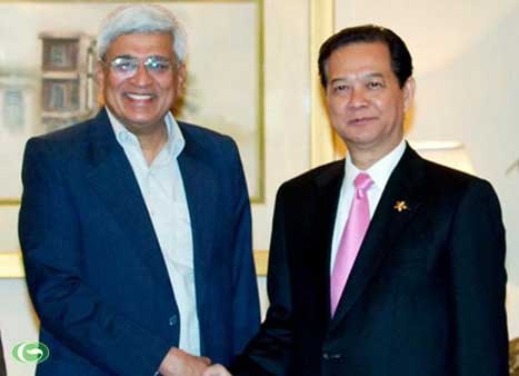 Premier vietnamita participa en la Cumbre Conmemorativa ASEAN-India - ảnh 1