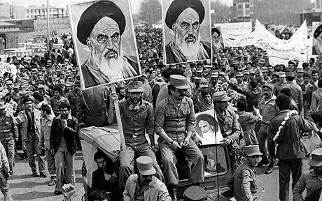 Conmemoran en Hanoi la Victoria de la Revolución islámica de Irán - ảnh 1