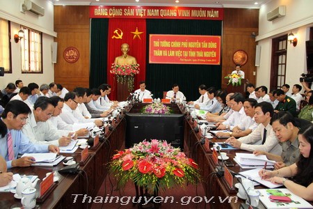 Premier trabaja en la provincia de Thai Nguyen - ảnh 1