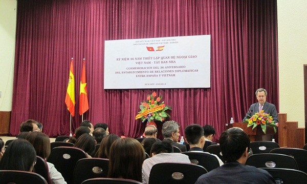 Vietnam y España conmemoran 36 aniversario de relaciones diplomáticas - ảnh 1
