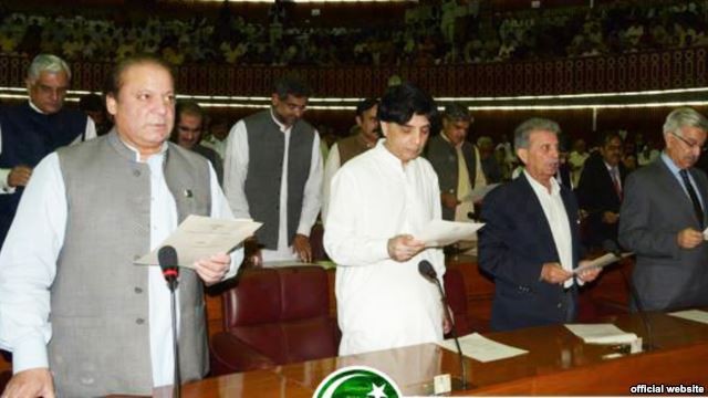 Nawar Sharif jura el cargo de primer ministro en Pakistán - ảnh 1