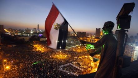 Aumenta la tensión en Egipto antes de la hora “G”  - ảnh 1